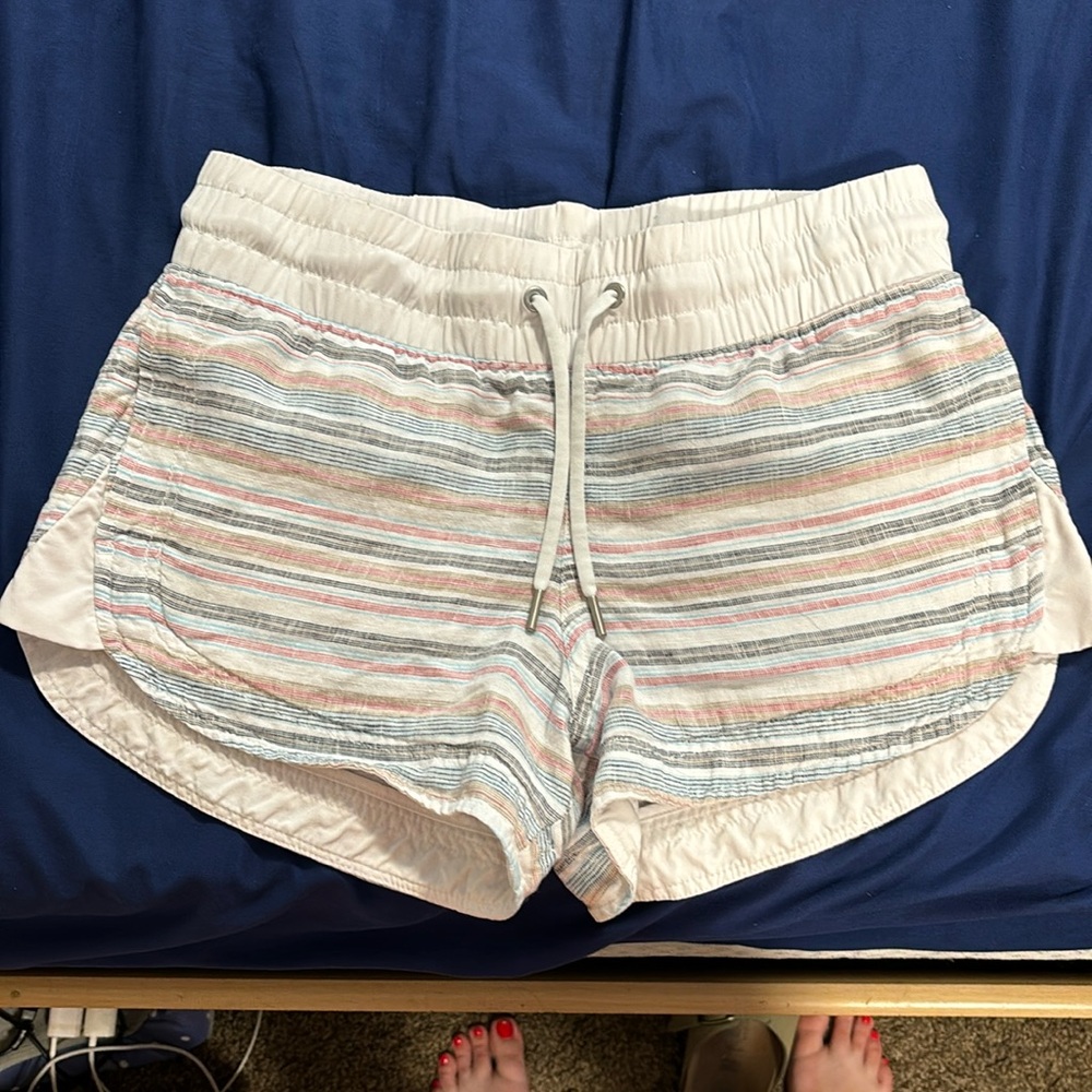 Athleta Linen Blend athletic shorts.